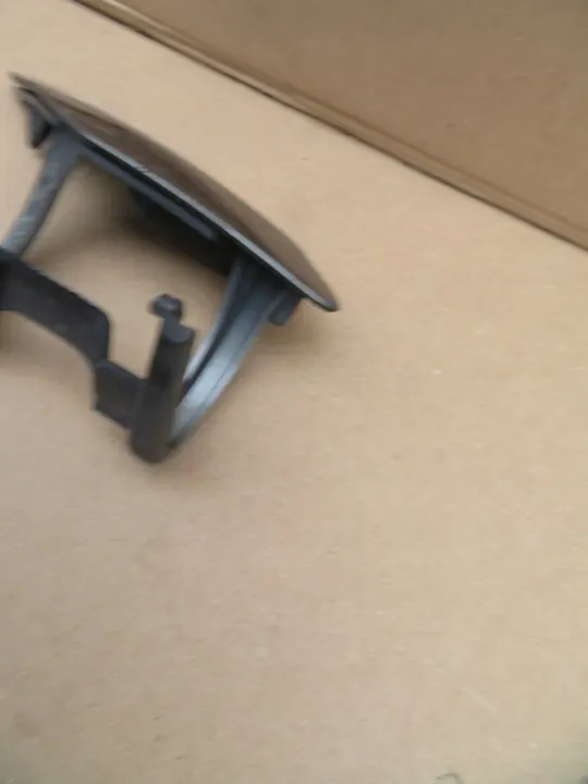 CAPUCHON DE LAVEUR DROIT MERCEDES B-KLASA W246 A2468850922 image 3