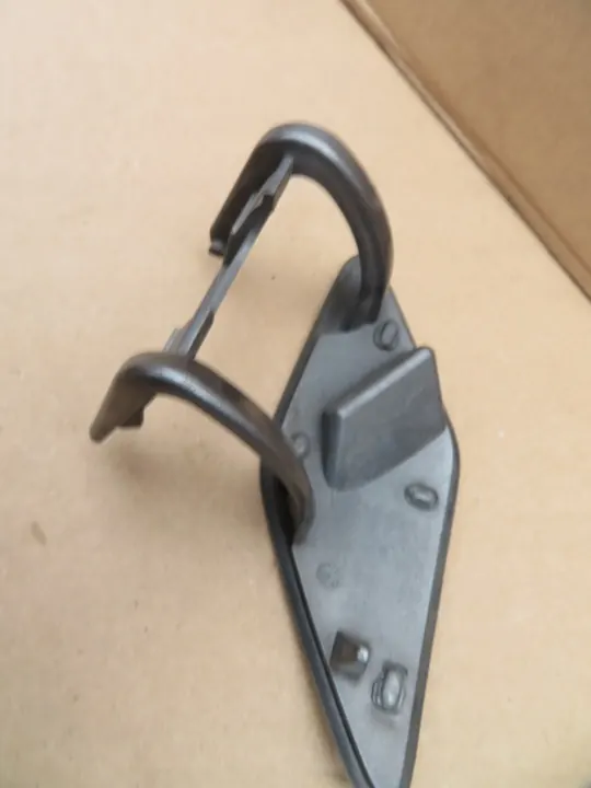 CAPUCHON DE LAVEUR DROIT MERCEDES B-KLASA W246 A2468850922 image 6