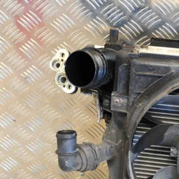 Koelonderdeel OEM 1K0121251DM Skoda Octavia II image 3