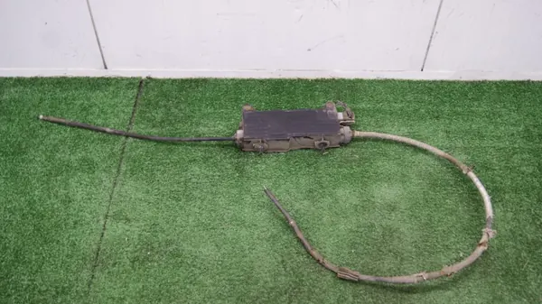 Mécanisme de frein de stationnement électrique Ford OEM 3M51-2598-EA image 2