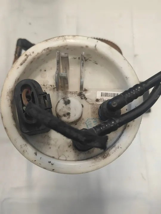 Pompe à carburant OEM 8E0919051L pour Audi A4 B6 1.8T/2.0 image 3