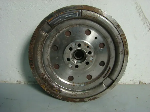 Dual Mass Svänghjul VW Seat Audi image 3