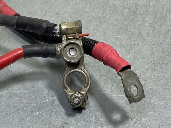 Opel Grandland X Plusnapa OEM 9813453 image 5