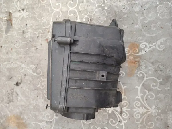 Luftfilterhus OEM 1K0129607AJ för Volkswagen Jetta image 3