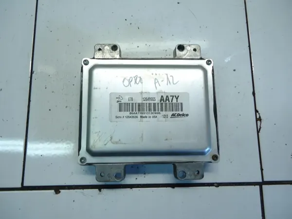 ECU Motor Opel Astra J 1.4T OEM 12649905 image 2