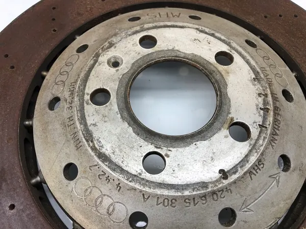 Disco de freio dianteiro Audi R8 RS4 RS5 esquerdo direito image 2