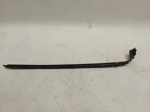 Lexus IS300H vänster vindrutslist OEM 75552-53040 image 3