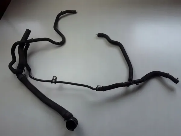 Audi vacuümservoslang OEM 04C121064B - Gebruikt image 3