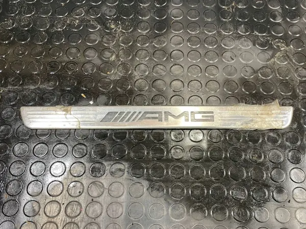 Mercedes A-Klasse W177 Frontschwellerabdeckung OEM A1776860400 image 2