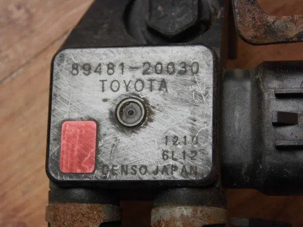 Toyota OE 89481-20030 sensor de pressão de escape image 4