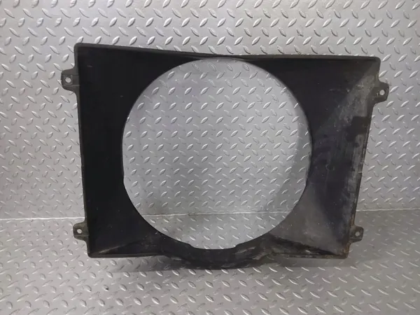 Alojamento Ventilador Ford Granada OEM 82GB8146CB - Usado image 2