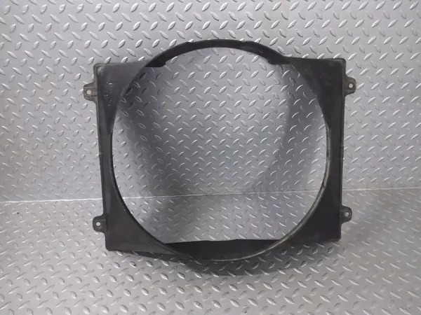 Alojamento Ventilador Ford Granada OEM 82GB8146CB - Usado image 3