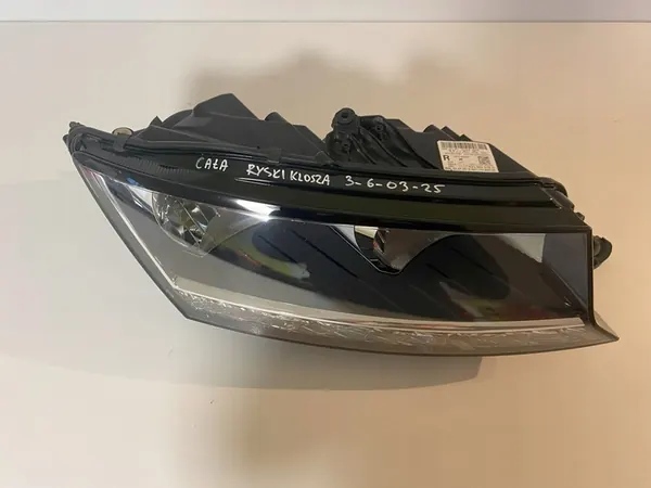 Refletor de Farol Direito Skoda Fabia III Lift 6v1941016D image 3