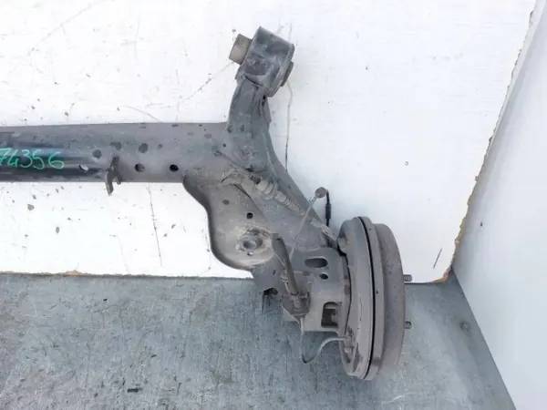 Viga suspensión trasera OEM TWS44685 para Ford Transit Courier image 3