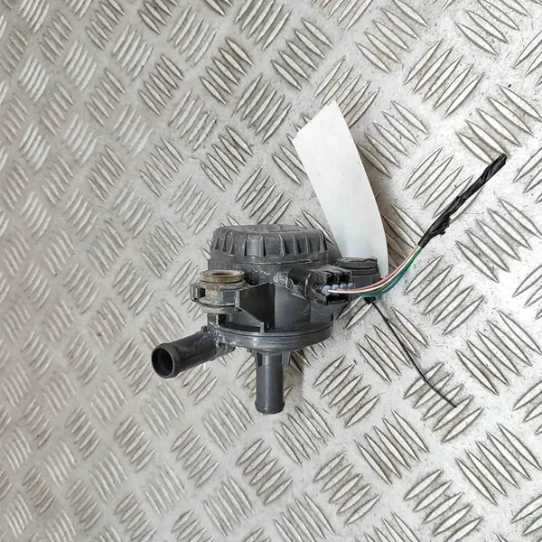 Water Pump Motor LEXUS CT (ZWA10_) 1.8L hybrid image 3