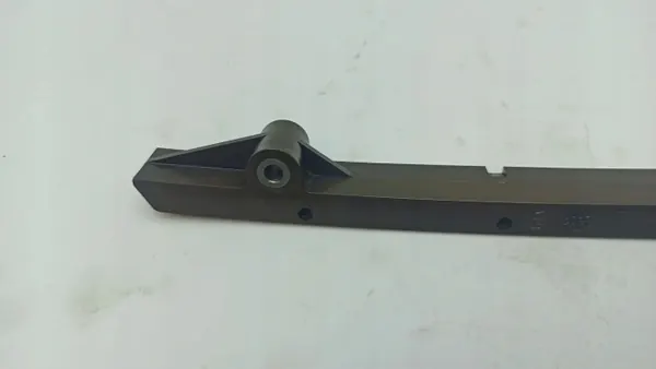 Jaguar XJ X308 jakoketjun liukukisko OEM 96JV6K297AB Oikea image 9