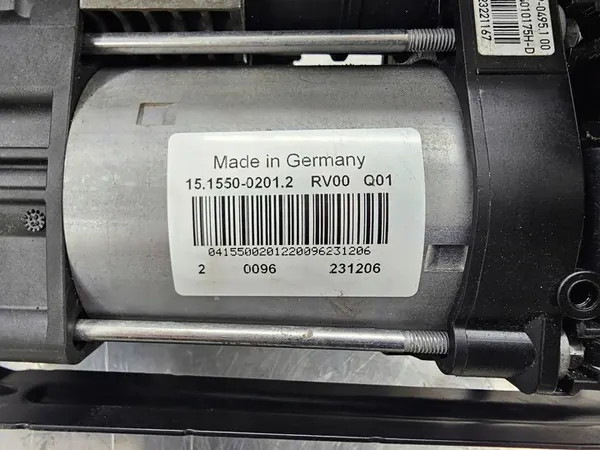 Volvo OE 32315091 Air Suspension Compressor image 8