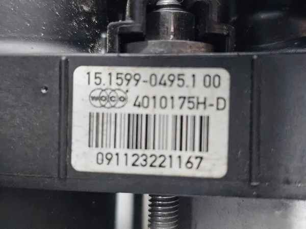 Volvo OE 32315091 Air Suspension Compressor image 9