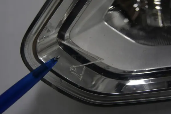 Ford OE GK21-13D153-BA vasen lamppu image 3