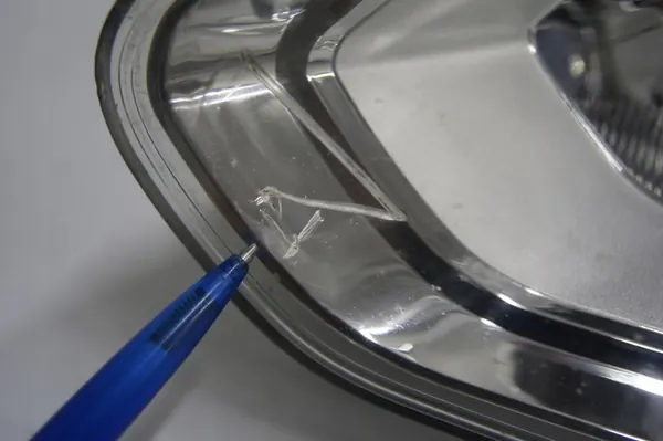 Ford OE GK21-13D153-BA vasen lamppu image 4