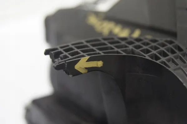 Ford OE GK21-13D153-BA vasen lamppu image 9