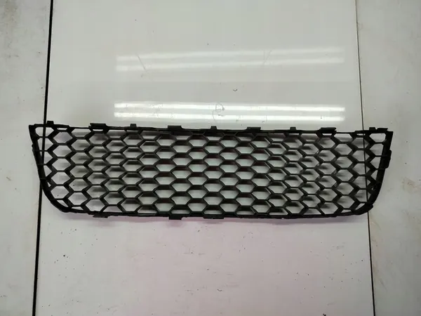 VOLKSWAGEN GOLF V GTI Griglia Anteriore OEM 1K0853677B image 2