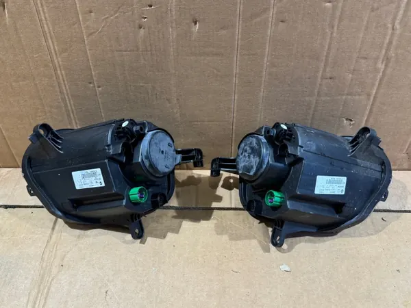 Fiat 500 Lift Halogenstrålkastare Höger OEM 52007766 image 6