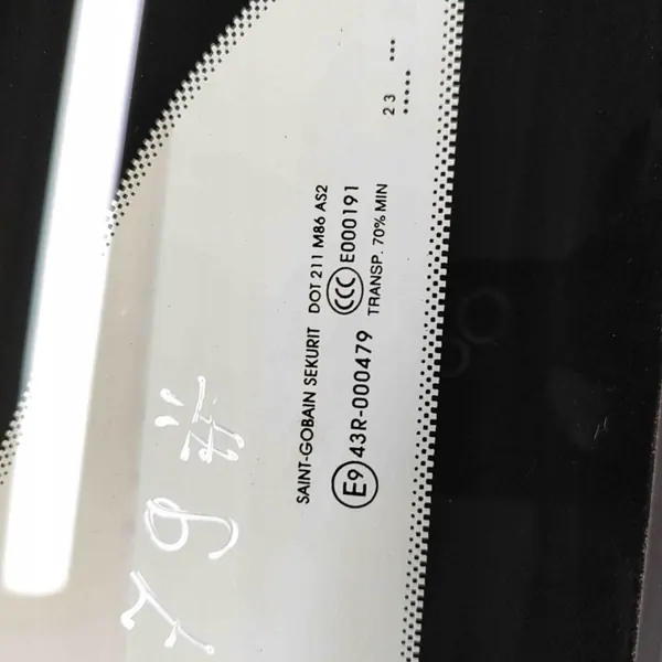 Linkes Heckfenster OEM 9832918480 Citroën C4 III image 5