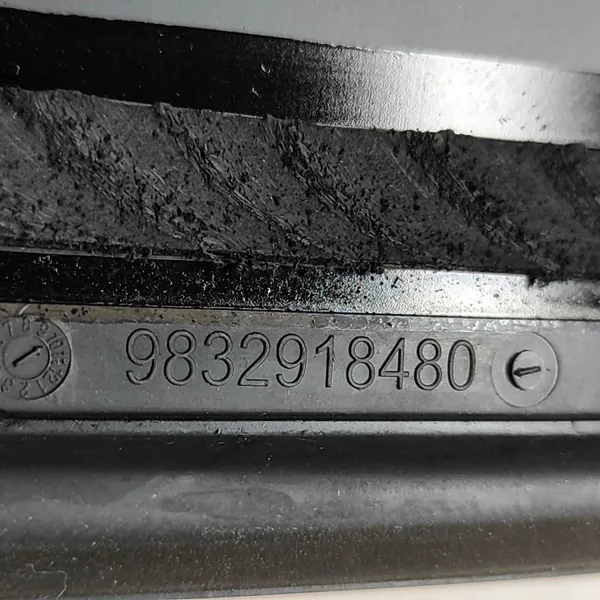 Linkes Heckfenster OEM 9832918480 Citroën C4 III image 6