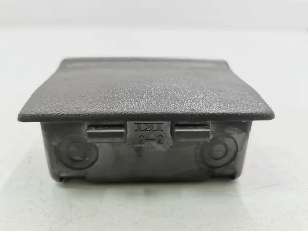 Nissan 200SX 1990 Bakre askfat OEM AMD83108 image 5