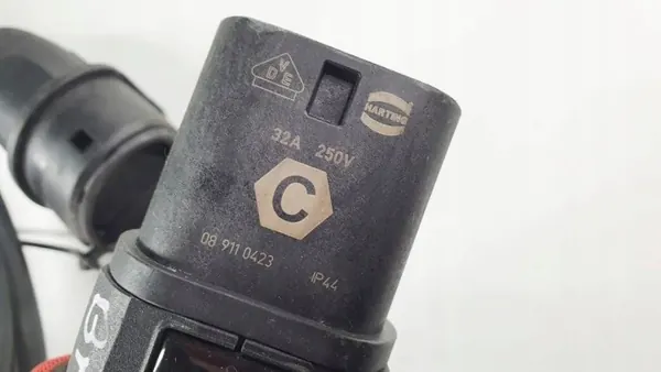 Cable de carga BMW OEM 79262857 para X1 F48 image 5