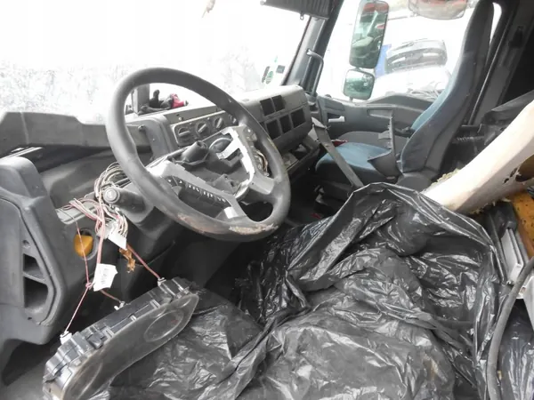 MAN TGA 18.440 XXL Ohjaamon runko OEM KABINA image 10