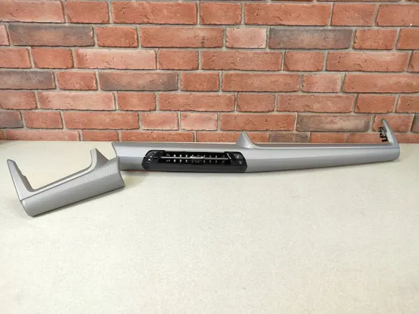 BMW OEM 9496115 Console Sierstrip Quarz Mat Afwerking image 2