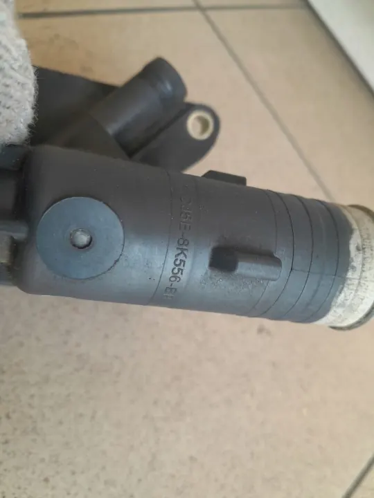Thermostatgehäuse Ford OEM CJ5E-8K556 Gebraucht image 3