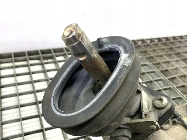 Boîtier de direction OEM LORK-841-55332 Mercedes W176 image 4