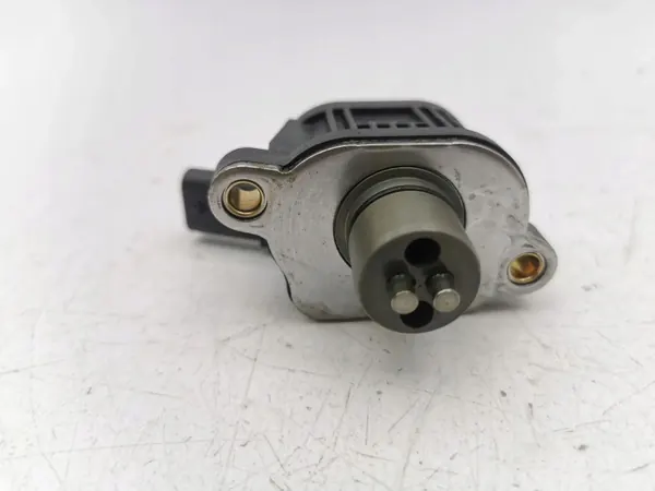 Válvula de árvore de cames VW Golf VIII 2020 OEM 0602200029114 image 4