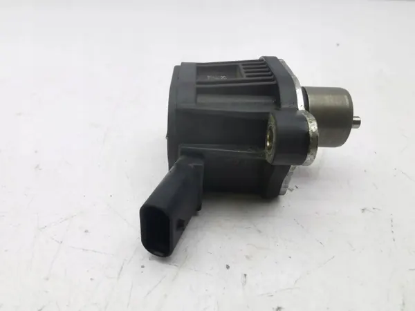 Válvula de árvore de cames VW Golf VIII 2020 OEM 0602200029114 image 6