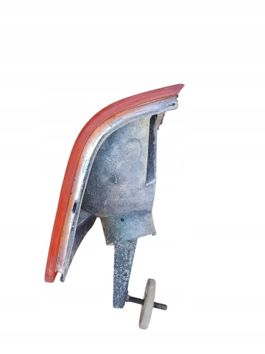 Mercedes-Benz 190 W201 etuvalo OEM 1305232034 image 3