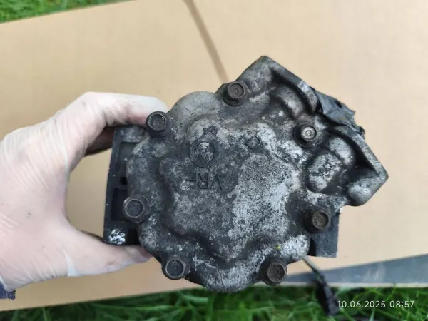 Compressor AC Mazda 3 BK SD7V16 1.6L Diesel 2006 image 5