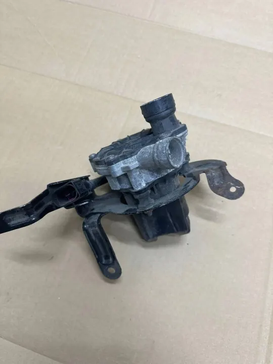 Pompe à air secondaire Audi OEM 079959231C - Occasion image 3