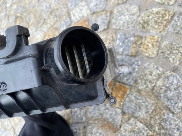 MERCEDES 205 213 Intercooler 2760900214 image 5