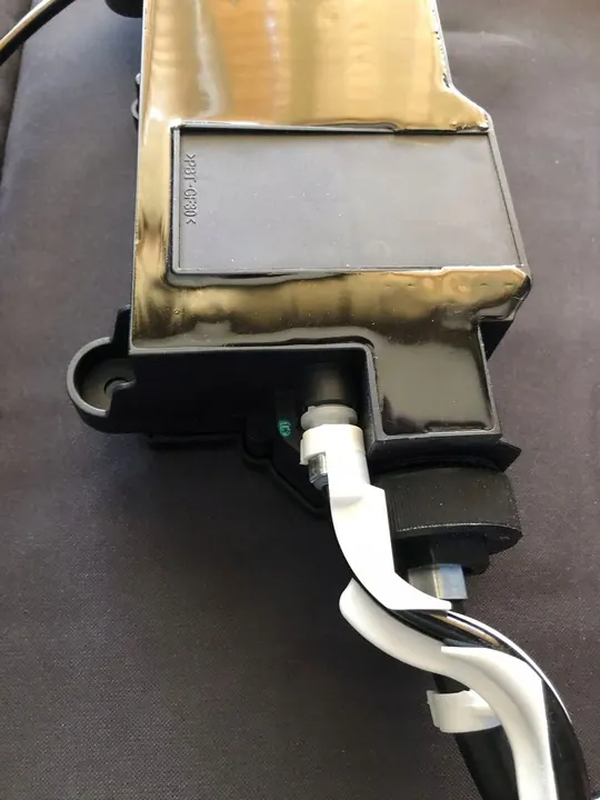 Mercedes-Benz CL C216 2008 Käsijarrumoottori image 2