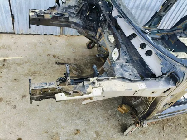 Fram vänster stänkskärm OEM 001 TIGUAN 26/04 LC9X image 6