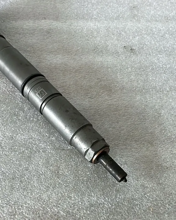 Iniettore 3.0 TDI Volkswagen Phaeton 059130277AN image 3