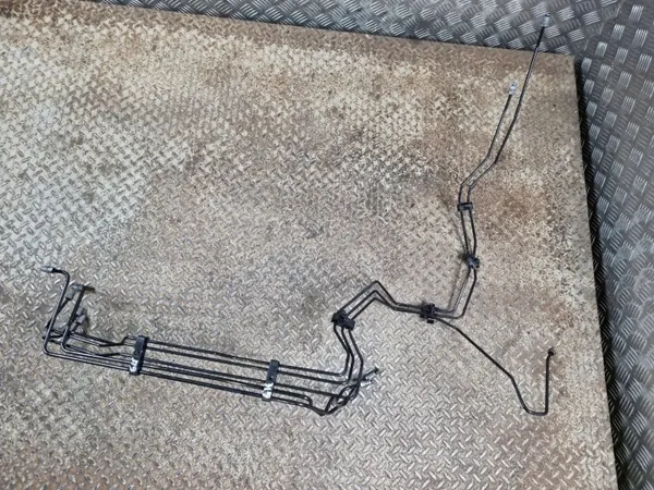 Manguera de freno trasera izquierda OEM 5QN614725B VW Tiguan image 9