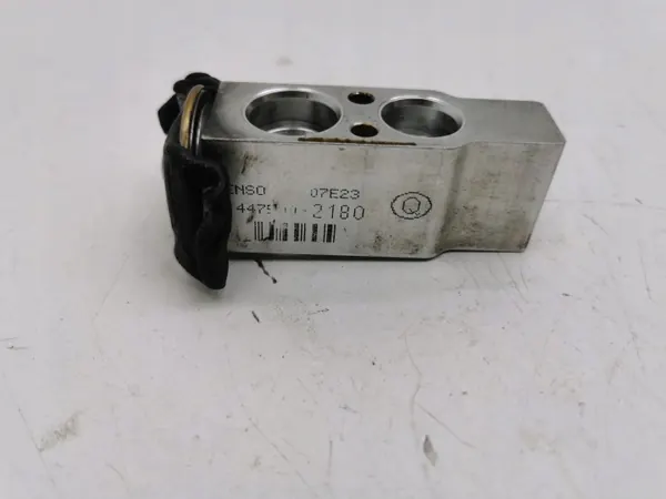 Toyota A/C Expansionsventil OEM 4475002180 - Gebraucht image 6