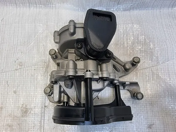 Pompe à huile OEM 55487858 pour Opel Insignia B 1.6 CDTI image 3