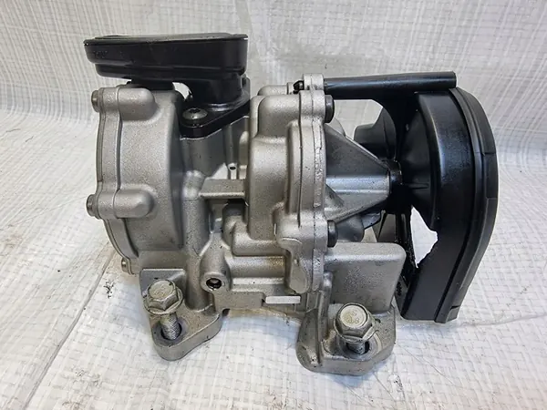 Pompe à huile OEM 55487858 pour Opel Insignia B 1.6 CDTI image 8