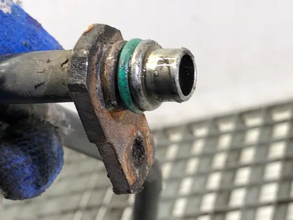 Tuyau de changement de vitesses Audi A4 B6 2.5 180CV 00-05 image 3