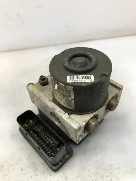 ABS-pompregelaar OEM 9651412080 - Gebruikt image 2